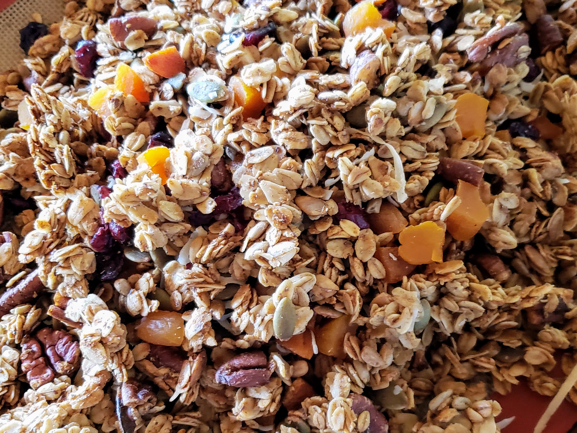 Easy and healthy vegan granola - Cuisine With Me